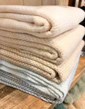 Load image into Gallery viewer, Classic Grain of Rice Woven Throw (8 Colors)
