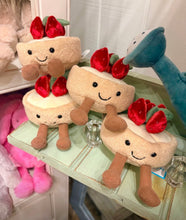Load image into Gallery viewer, Jellycat Amuseables Fleurette Tarte Aux Fraises
