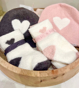 Barefoot Dreams CozyChic Baby Heart Socks, 2 pack (Pink or Carbon)