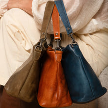 Load image into Gallery viewer, Latico Leathers Ivy Crossbody Bag (4 Colors)
