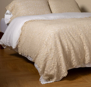 Bella Notte Linens Allora Bed Scarf