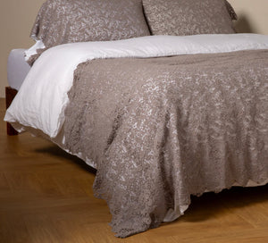 Bella Notte Linens Allora Bed Scarf