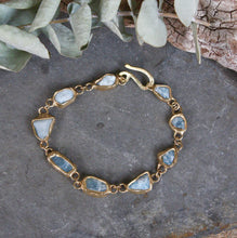 Load image into Gallery viewer, Emilie Shapiro Guardian Path Aquamarine Bracelet
