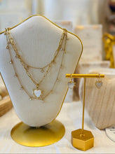 Load image into Gallery viewer, Cristina V Heart Mother Of Pearl Necklace
