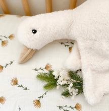 Load image into Gallery viewer, Mon Ami Pru Floppy Goose
