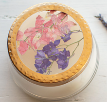Load image into Gallery viewer, Roman Lavender Pressed Floral Candle, Medium
