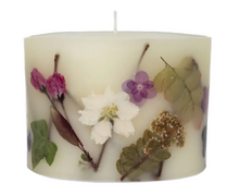Load image into Gallery viewer, Black Currant &amp; Bay Petite Botanical Candle
