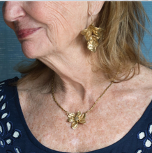 Load image into Gallery viewer, Emilie Shapiro Starflower Solo Pendant
