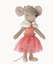 Load image into Gallery viewer, Maileg Princess Mouse, Big Sister (2 Colors)

