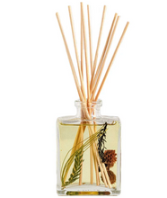 Load image into Gallery viewer, Forest Botanical Diffuser,  4 oz
