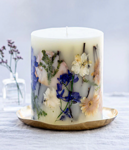 Vanilla Rain Botanical Candle, 5.5”