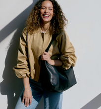 Load image into Gallery viewer, Lyons Tote Bag (Black, Cognac)
