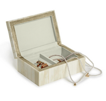 Load image into Gallery viewer, Faux Bone Jewelry Box
