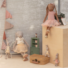 Load image into Gallery viewer, Maileg Large Ballet Bunny -  2 Styles
