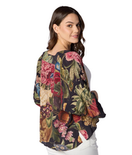 Load image into Gallery viewer, Primula Floral Short Kimono
