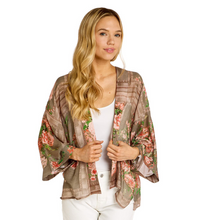 Load image into Gallery viewer, Rose Beige Short Kimono
