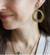 Load image into Gallery viewer, Emilie Shapiro Whirlpool Earrings
