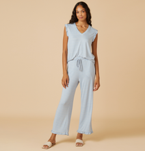 Load image into Gallery viewer, Dream Ruffle V-Neck With Cropped Pant (Last One, Size S)
