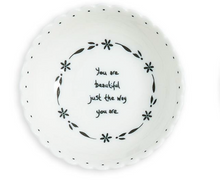 Load image into Gallery viewer, Sweet Sayings Trinket Scallop Dish -  4 Styles
