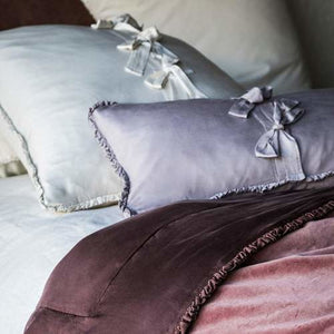 IN STOCK Bella Notte Linens, Helane Kidney Pillow (Retired style)
