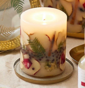 Spicy Apple Botanical Candle, 5.5"