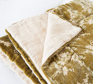 IN STOCK Bella Notte Linens Lynette Bed End Blanket:  Honeycomb, Winter White
