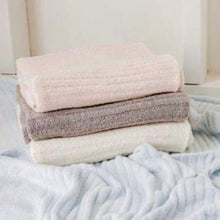 Load image into Gallery viewer, Barefoot Dreams CozyChic Lite Ribbed Baby Blanket (Blue, Pink, Pearl)
