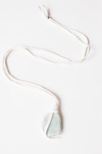 Load image into Gallery viewer, Virginia Necklace
