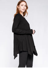 Load image into Gallery viewer, Wilt Long Sleeve Hanky Hem T-Shirt - Black, XS or M

