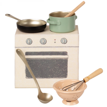 Load image into Gallery viewer, Maileg Cooking Set
