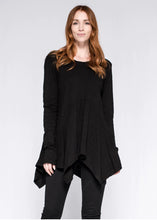 Load image into Gallery viewer, Wilt Long Sleeve Hanky Hem T-Shirt - Black, XS or M
