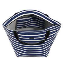 Load image into Gallery viewer, Scout Weekender Bag (5 Patterns)
