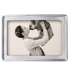 Load image into Gallery viewer, Mariposa Signature Silver Frame, 4x6
